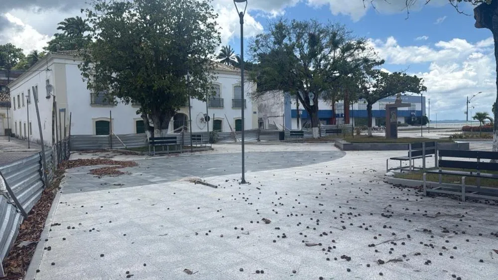 SFC: Obra da Praça da Independência chega a quase R$ 15 milhões pagos, segue inacabada e levanta suspeitas de superfaturamento e desvioS