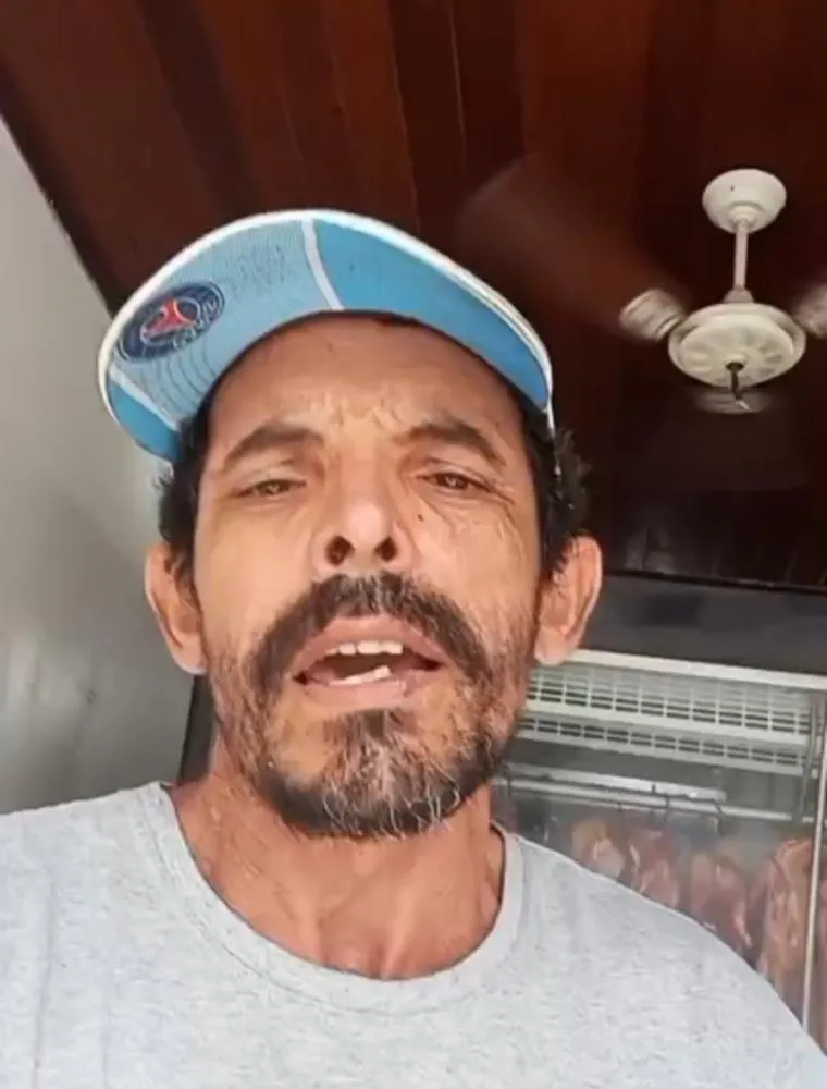 Dono de açougue afirma que mães estão pedindo osso para não morrer de ome 