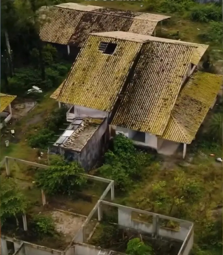 SFC: Obra milionária do Centro do Idoso está em ruínas; MHR Engenharia já recebeu mais de R$ 3 milhões e obra segue inacabada