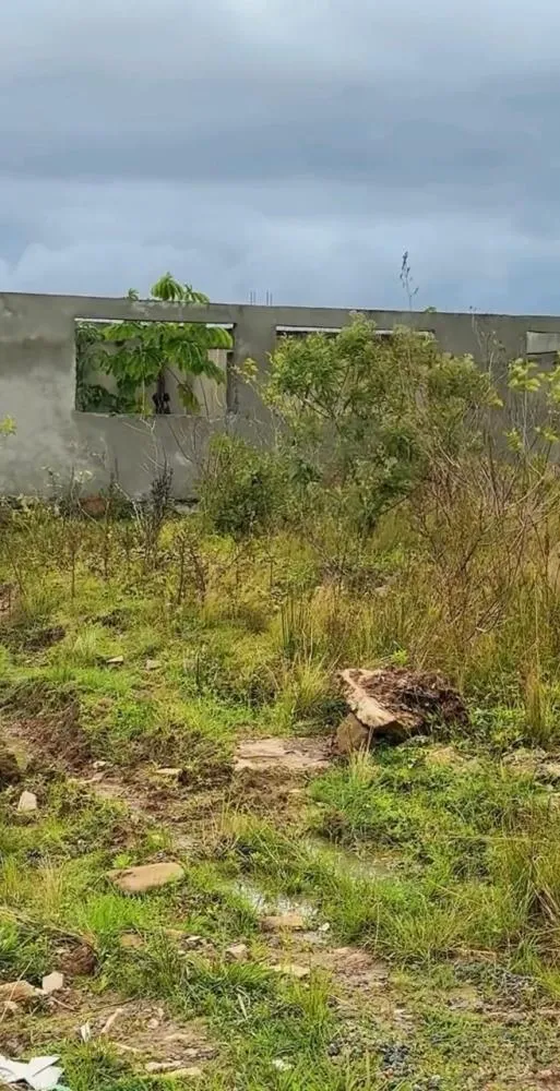 SFC: Obra milionária do Centro do Idoso está em ruínas; MHR Engenharia já recebeu mais de R$ 3 milhões e obra segue inacabada
