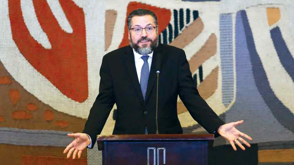Ministro Ernesto Araújo. Foto - Fabio Pozzebom - Agência Brasil.