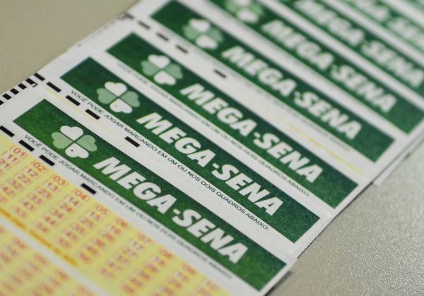 Bilhetes de aposta da mega-sena