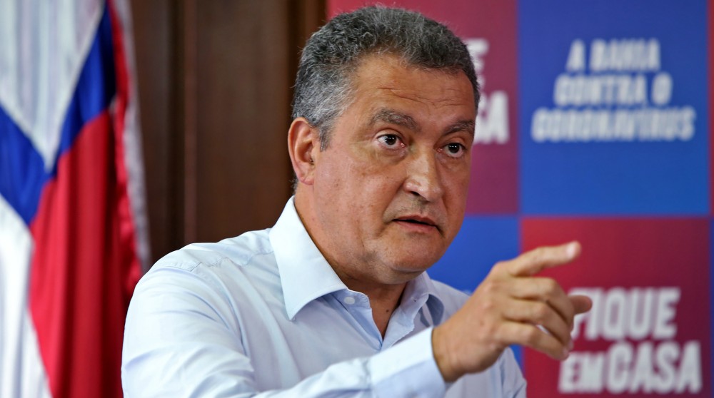 Salvador BA 12 05 2020 O governador da Bahia Rui Costa e mais 5 governadores do Norte e Nordeste anunciam não irão seguir novas diretrizes do governo Federal sobre serviços essenciais durante pandemia foto Paula Froes/Govba
