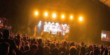 Produtores culturais baianos apoiam MP que desobriga o reembolso de ingressos.