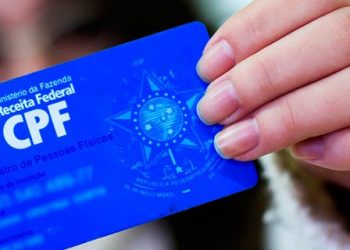 Justiça suspende exigência de regularização do CPF para pessoa receber auxílio de R$ 600