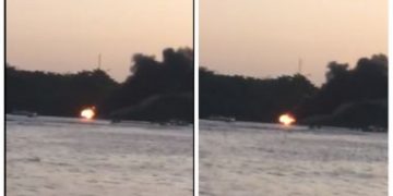 Lancha pega fogo na região da Prainha em Cadeias