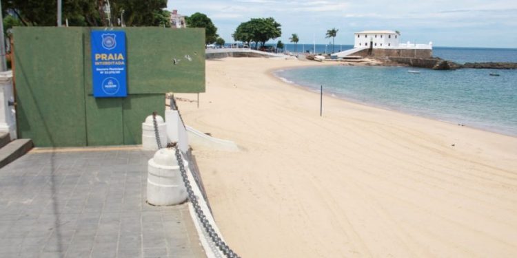 Prefeitura confirma que reabertura das praias em Salvador será gradual