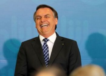Bolsonaro quer triplicar verba para publicidade do governo em 2021