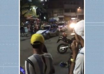 Após tentarem encerrar ‘festa paredão’, policiais são hostilizados por população