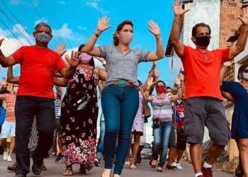 Santo Amaro: Alessandra nas ruas com Ricardo Machado tentar devolver esperança aos cidadãos