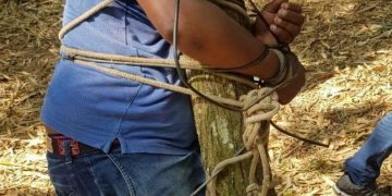 Motorista de aplicativo é sequestrado e amarrado em estaca no bairro de Itapuã