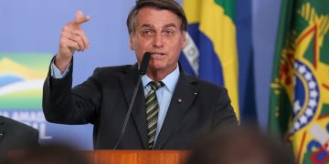 Em dois anos, Bolsonaro deixa no papel 12 grandes eixos do seu governo prometidos na campanha