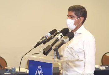 Salvador já recebeu carga de seringas e agulhas para 1ª fase do Plano de Imunização contra Covid-19, garante Neto