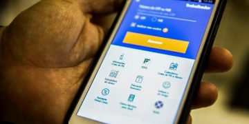 Para aquecer economia, governo prepara nova rodada de saque emergencial do FGTS em 2021