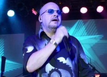 Paulinho, vocalista do Roupa Nova, morre no Rio aos 68 anos após contrair Covid-19