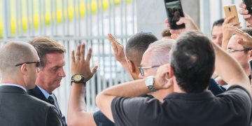 Grupos da Advocacia defendem urna eletrônica e repudiam Bolsonaro por ‘vamos ter problema pior que os EUA’