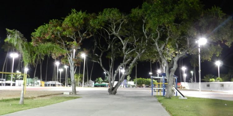 M. de Deus: Jovem leva dois tiros em tentativa de homicídio