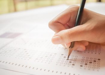 Prefeitura de Candeias confirma empresa para realização de concurso público