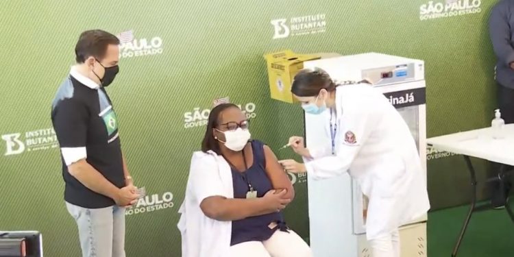 Inveja contra Dória é maior do que a vitória que obteve com a Coronovac, o primeiro imunizante nacional