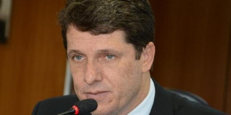 Com fama de político hábil e ótimo gestor, Cocá é nova aposta de Leão para fortalecer jogo com Rui contra Wagner e Otto