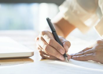 Governo da Bahia anuncia processo seletivo com salários de até R$2,8 mil de 12 a 17 de fevereiro