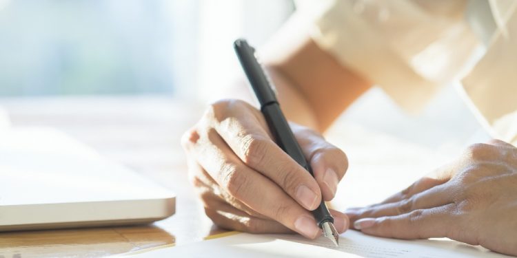 Governo da Bahia anuncia processo seletivo com salários de até R$2,8 mil de 12 a 17 de fevereiro