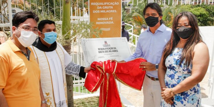 RMS: Prefeito reinaugura Gruta dos Milagres requalificada em de festa de Nossa Senhora das Candeias