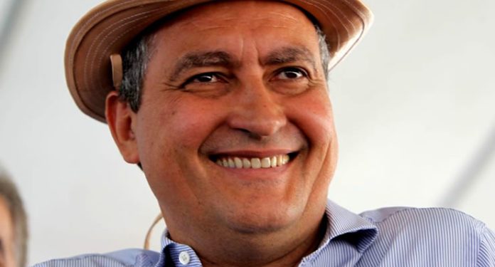 Pesquisa Real Time: Rui lidera a corrida para o Senado e sondagem mostra dois cenários com o governador baiano; confira