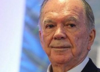 Deputados e quadros do PP defendem rompimento com PT e apoio imediato a Neto