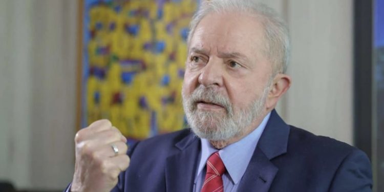 Lula toma nova atitude sobre proposta de regular redes sociais