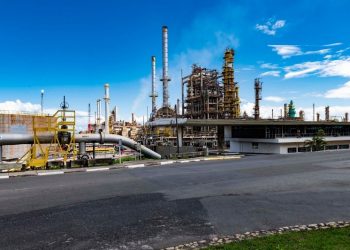 Refinaria mataripe abre inscrições para 100 jovens da região iniciarem a jornada no mercado de trabalho 