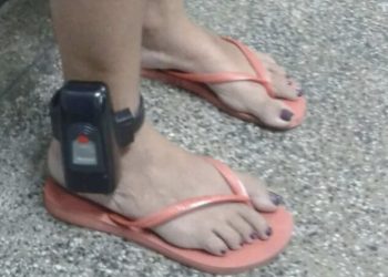 Madre de Deus: Mulher é presa com tornozeleira eletrônica curtindo arrastão do Oh Polêmico ao som de “pitbull enraivado”
