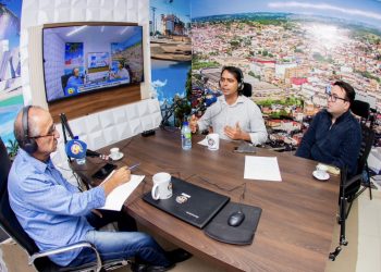 Candeias: Prefeito Pitágoras Ibiapina anuncia distribuição gratuita de Kit Chuva e Kit material escolar; Câmara aprovou projeto nesta quarta (14)