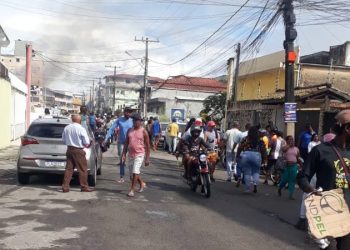 Simões Filho: Casa de Fogos explode próximo a Caixa Econômica