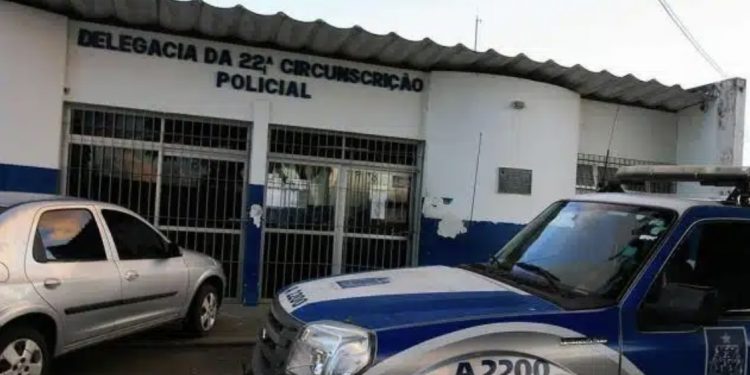 Suspeito sofre tentativa de linchamento ao tentar assaltar padaria em Simões Filho