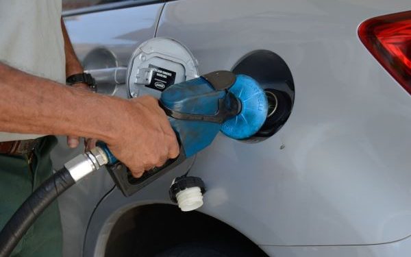 Com o novo ICMS, gasolina deve ficar mais cara a partir desta quinta-feira