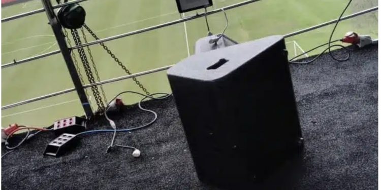 Homem é expulso do Barradão após desrespeitar o Estádio e o Vitória