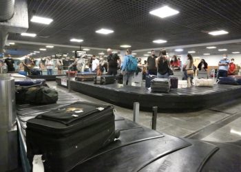 Aeroporto de Salvador retoma atividades após problema operacional