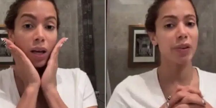 Anitta revela que usa creme feito do próprio sangue para cuidar da pele