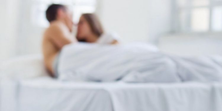 Sensitiva diz que fazer sexo afasta maus espíritos e “encostos”