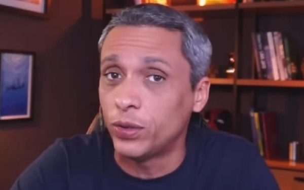 Deputado bolsonarista associa analfabetismo com nordestinos que votaram Lula