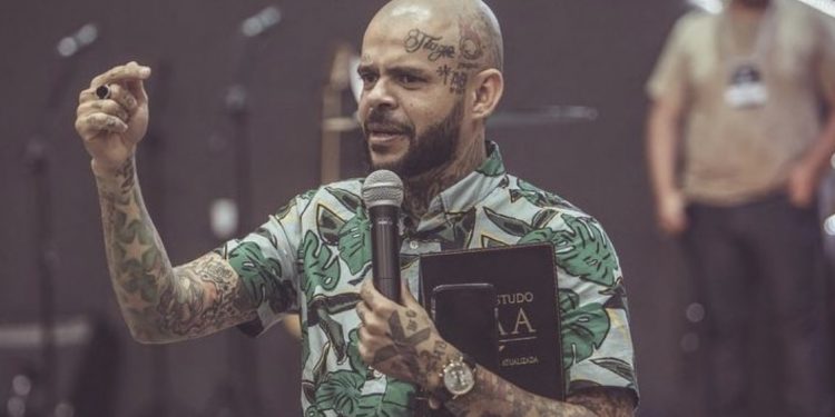 Pastor faz pedido para que Deus “arrebente mandíbula de Lula”