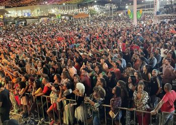 São João da saudade; Candeienses   e turistas se declaram e se despedem das festividades no Arraiá do Aconchego 