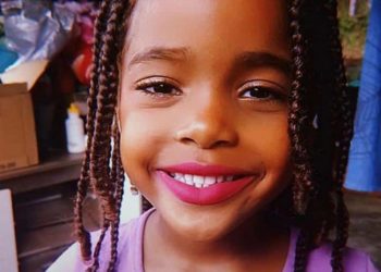 Criança que viajava com irmãos morre após carro capotar em Candeias