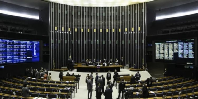 Brasil: Governo libera R$ 2,1 bilhões em emendas parlamentares