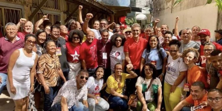 Salvador: PT ignora bafafá e diz que encontro Territorial mostrou desejo de filiados pela candidatura a prefeito da cidade