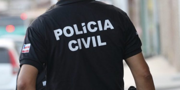Policial Civil é atacado por três homens e tem arma levada em avenida de Salvador