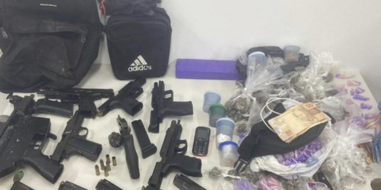 Camaçari: Sete integrantes do BDM “tombam” em confronto com a polícia e armamento pesado é apreendido