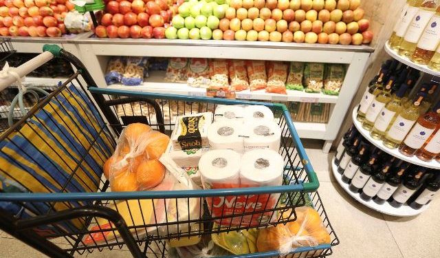 Cesta básica, remédios, streaming: o que muda com reforma tributária