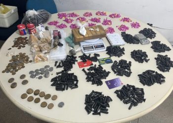 Polícia encontra drogas com traficante em São Sebastião do Passé